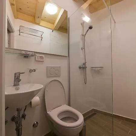 아파트먼트 카사 베키아 로비니